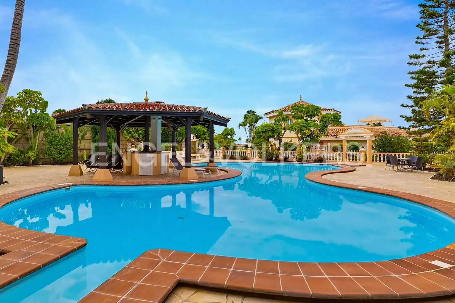 Swimming pool of Houses for sale in Costa Adeje