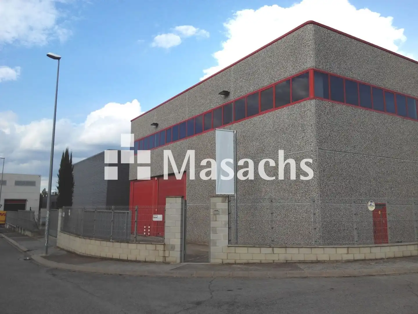 Exterior view of Industrial buildings for sale in Aiguaviva