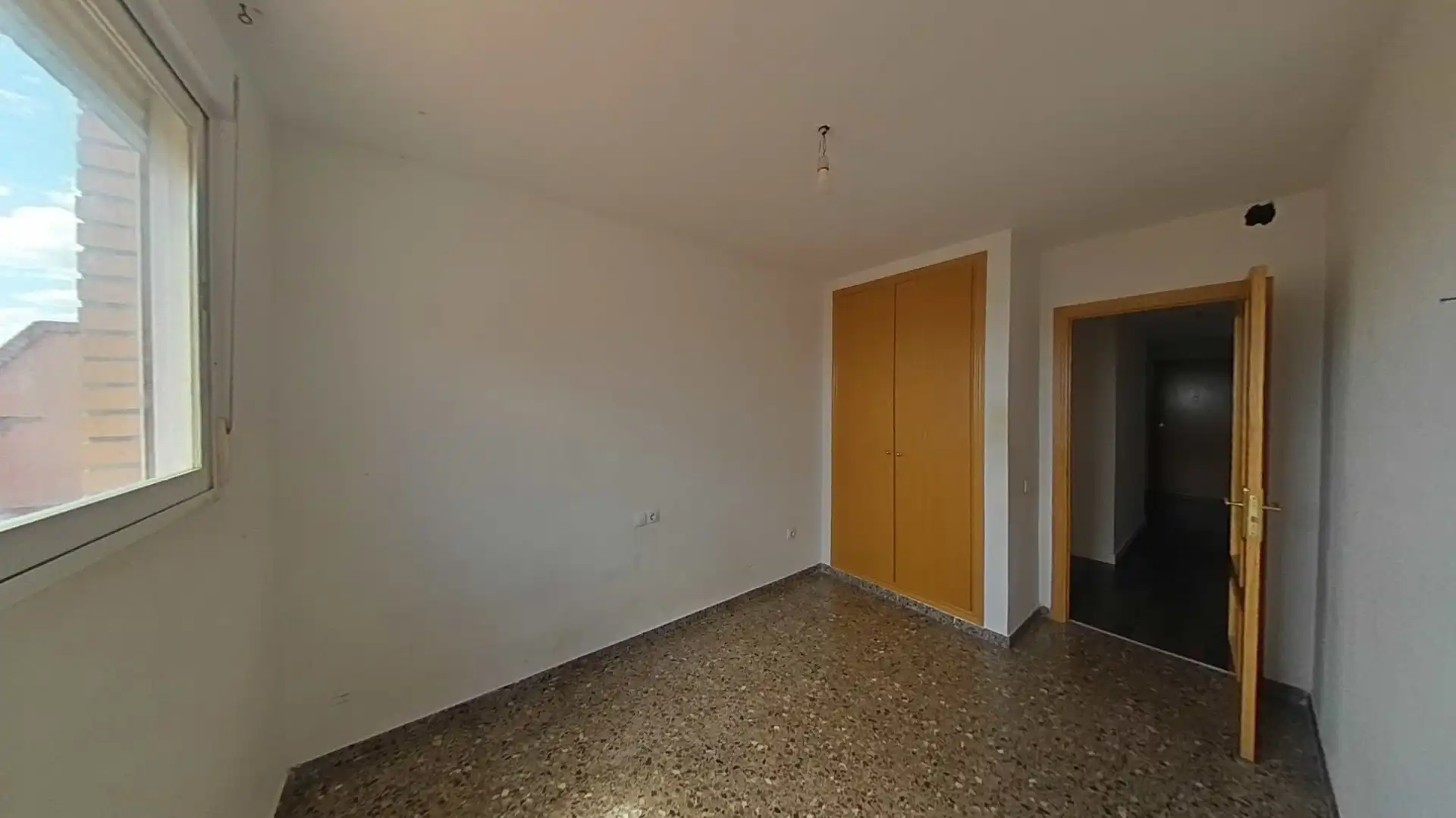 Pis en venda a Doctor Servet, Algemesí