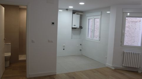 Foto 5 de Piso en venta en Avenida Pérez Galdós, Gran Via, Logroño