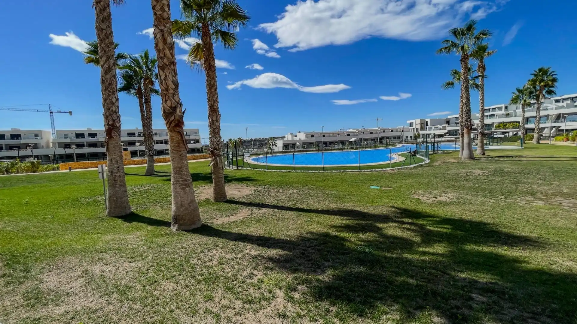Schwimmbecken von Dachboden zum Verkauf in Finestrat mit Klimaanlage, Terrasse und Möbliert