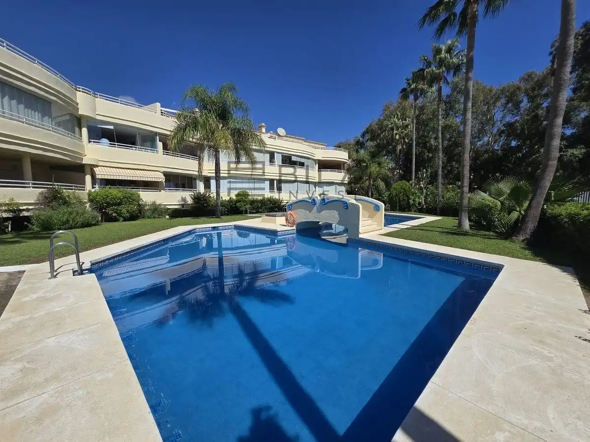 Flat for sale in Torrequebrada, Zona Centro Comercial Torrequebrada, Torrequebrada