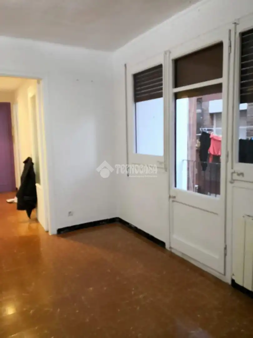 Dormitori de Edifici en venda en Barcelona