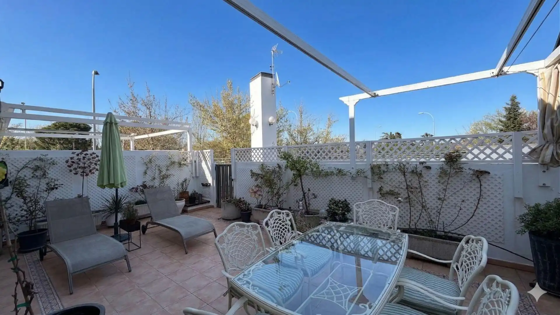 Terrace of Detached homes for sale in  Madrid Capital  with Air Conditioner, Heating and Private garden