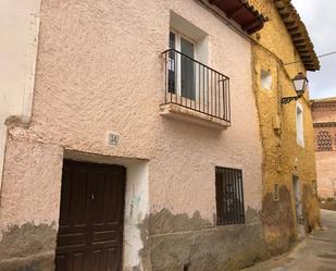 Vista exterior de Casa o xalet en venda en Torralba de Ribota