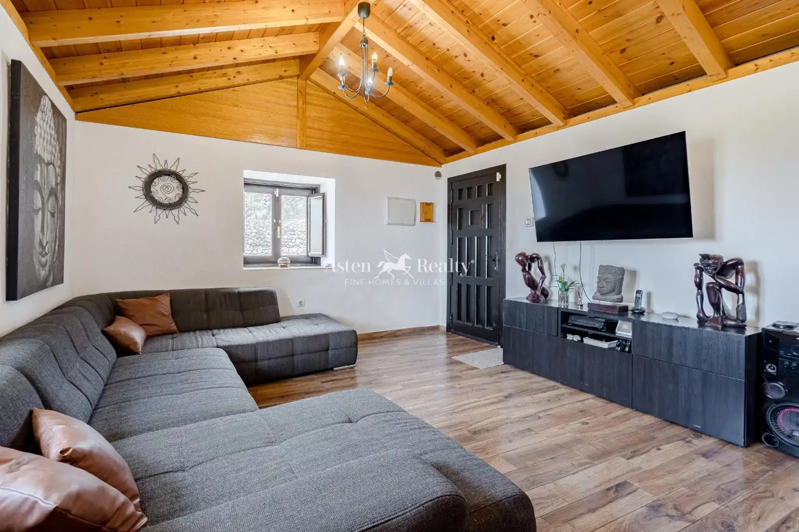 Sala d'estar de Casa o xalet en venda en Guía de Isora amb Terrassa, Traster i Moblat