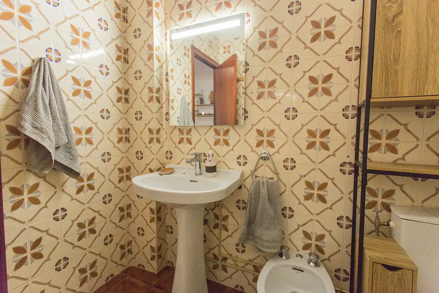 Baño de Casa adosada en venta en Torrevieja con Aire acondicionado, Amueblado y Horno
