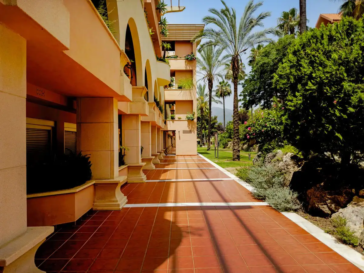 Appartamento con terrazza in vendita a Nueva Andalucía, imagen 24