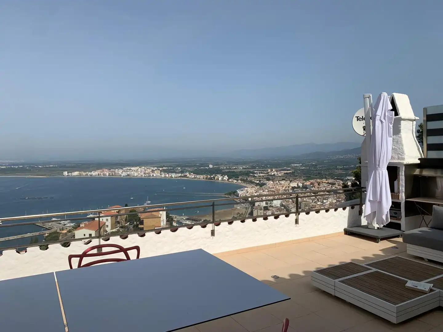 Terraza de Dúplex en venta en Roses con Terraza, Piscina y Horno