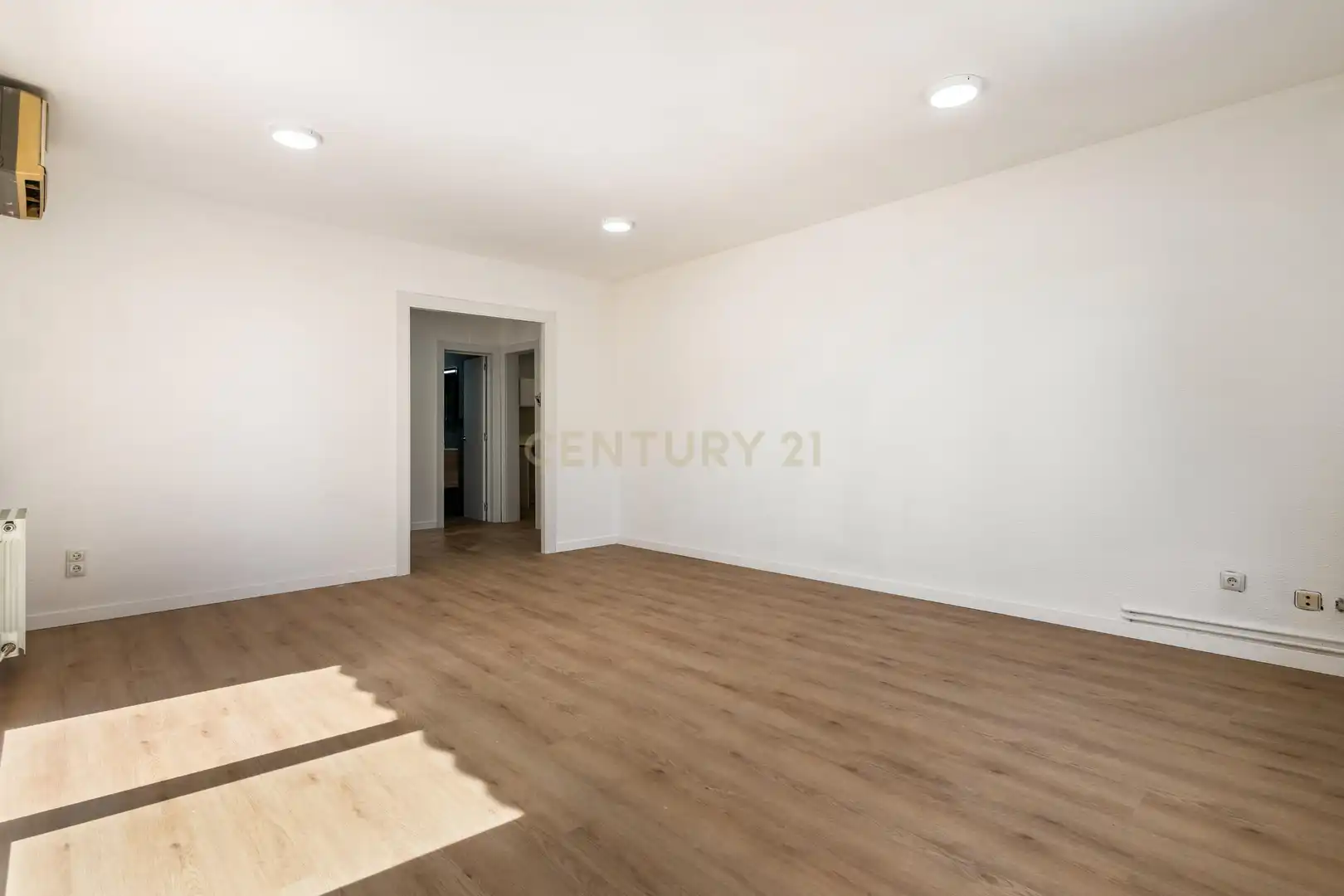Apartamento en venta en Carrer de la Reverenda Margarida Biosca, Olesa de , -1, Olesa de Montserrat