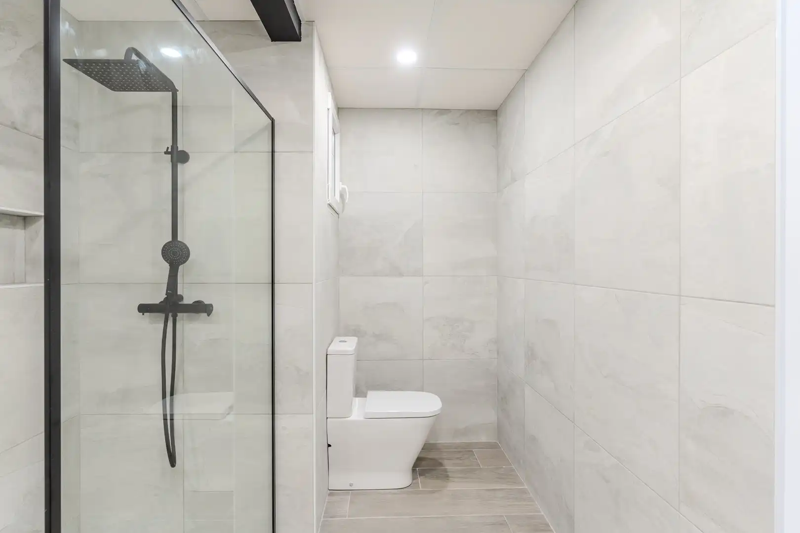 Baño de Piso en venta en La Ràpita con Aire acondicionado, Calefacción y Terraza