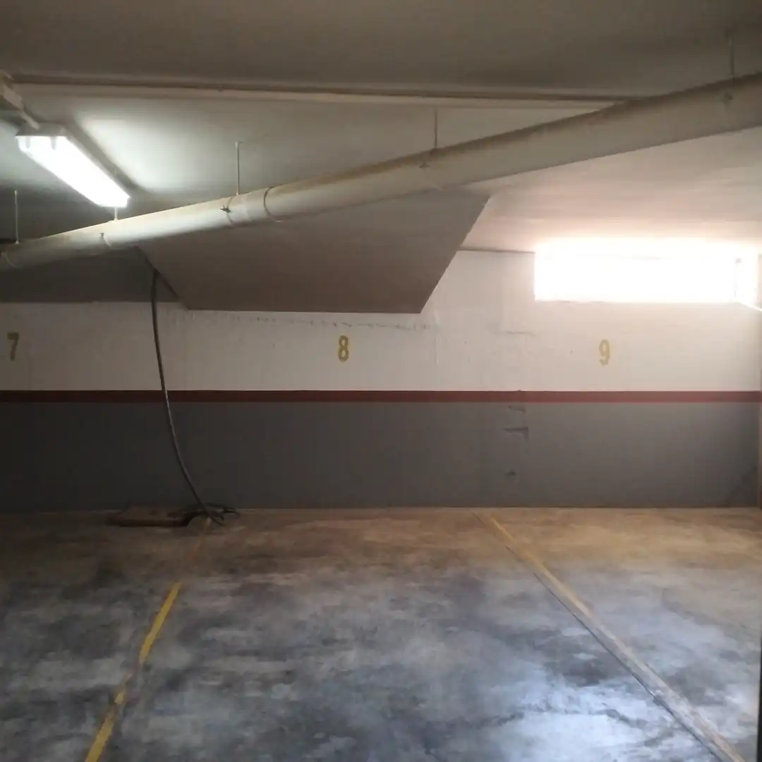 Parkplatz von Wohnung zum Verkauf in El Bonillo mit Heizung, Möbliert und Ofen