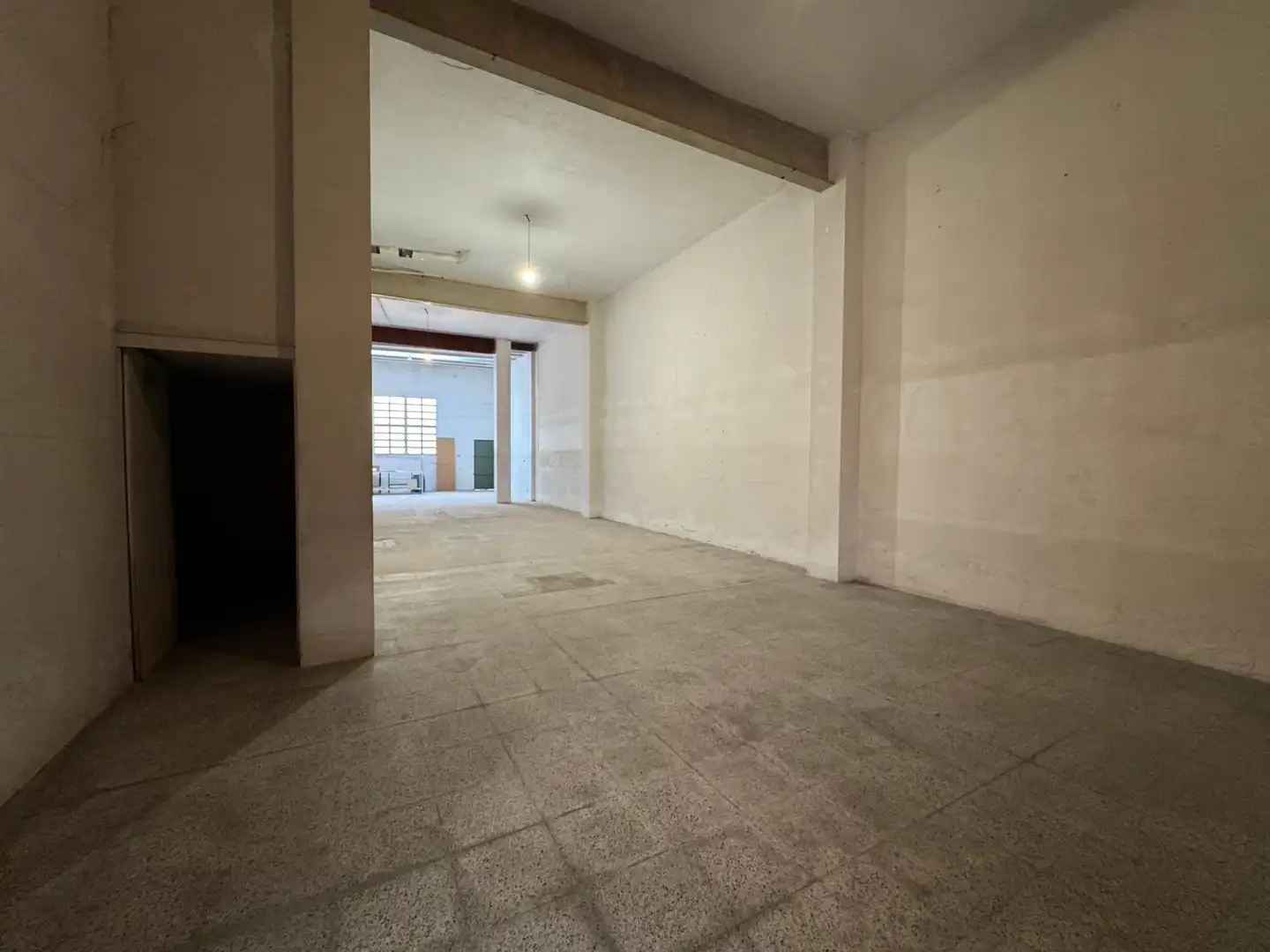 Business premises for sale in Carrer Pujades, imagen 3