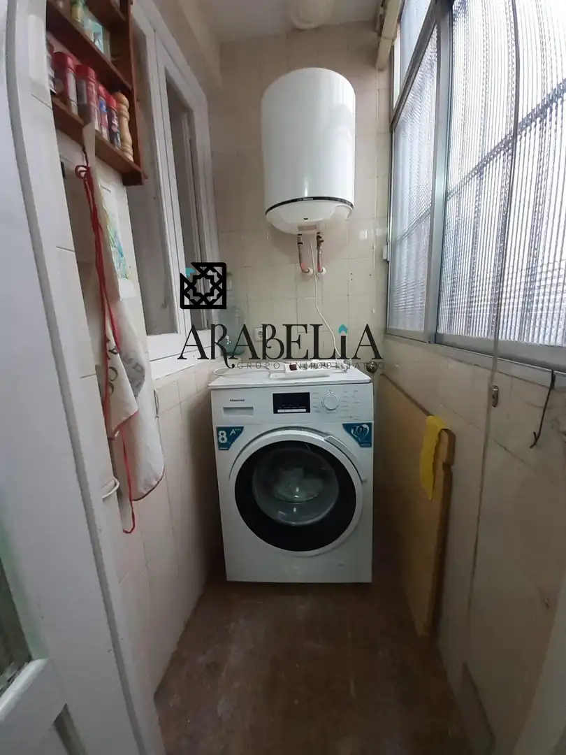 Schlafzimmer von Wohnung zum Verkauf in Córdoba mit Klimaanlage, Terrasse und Abstellraum