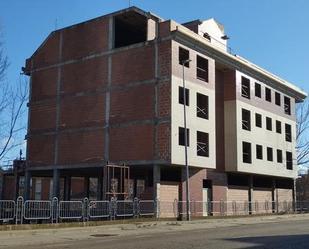 Exterior view of Building for sale in Benavides