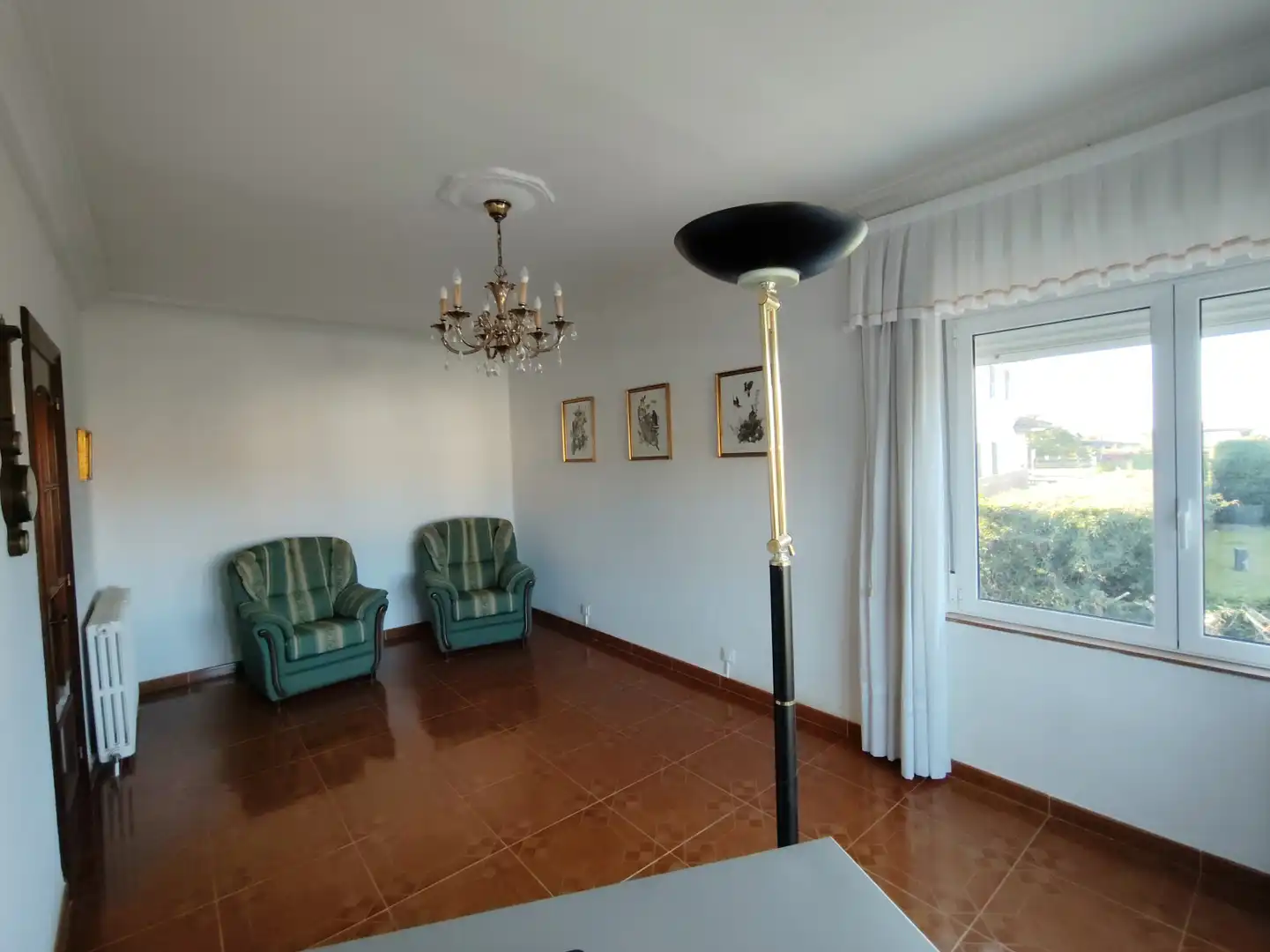 Sala de estar de Casa o chalet en venta en Torrelavega  con Calefacción, Jardín privado y Terraza