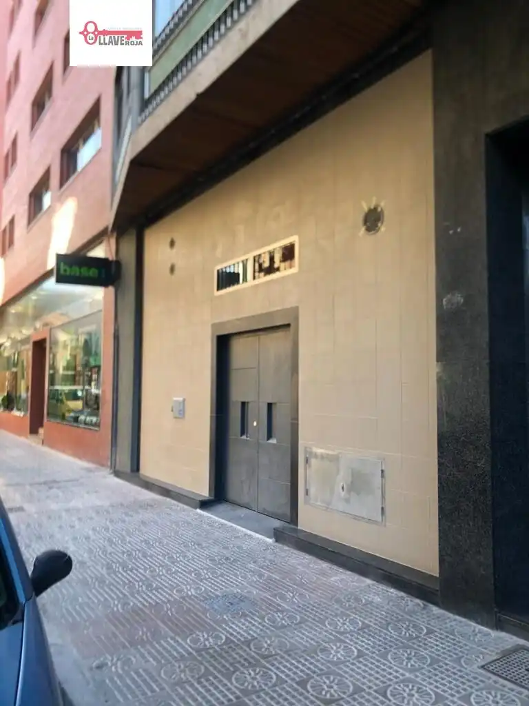 Vista exterior de Traster en venda en Burgos