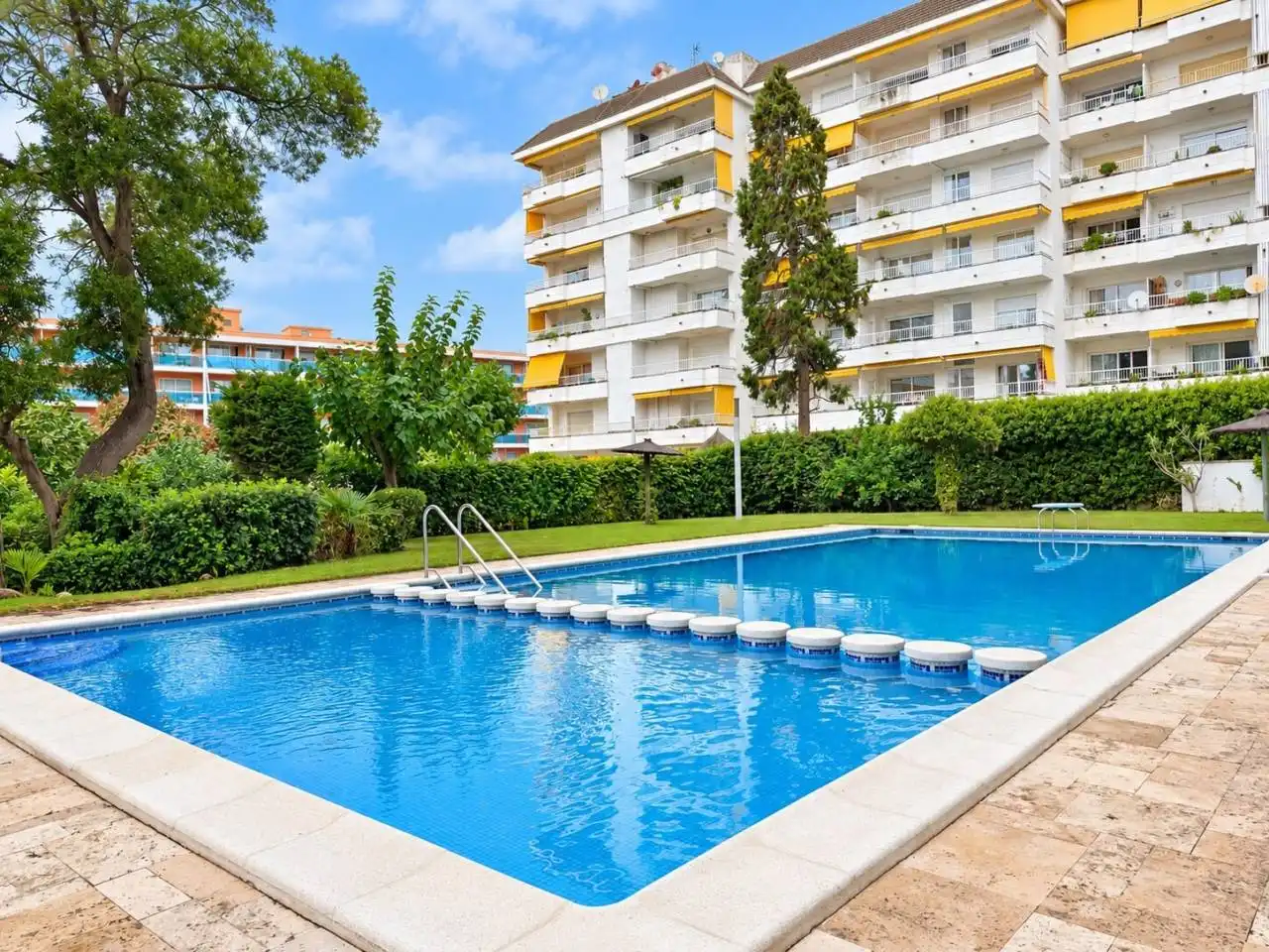 Piscina de Pis en venda en Fenals