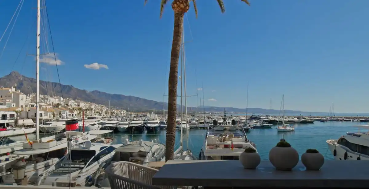 Apartment for sale in Nueva Andalucía, imagen 2