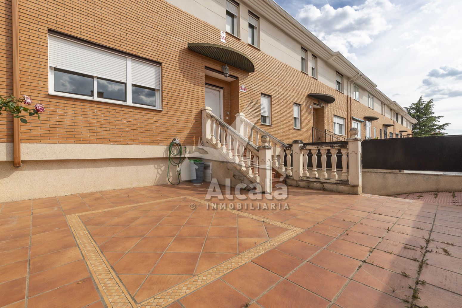 Exterior view of Single-family semi-detached for sale in Alovera  with Heating, Private garden and Terrace