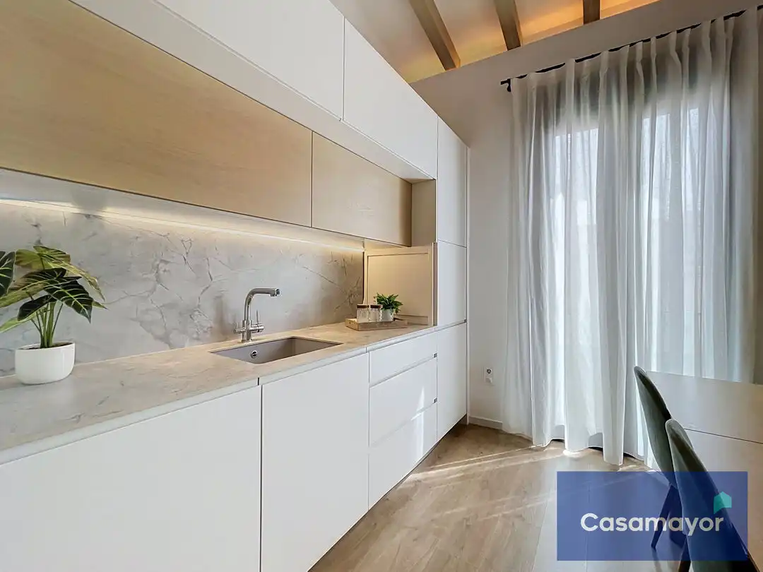 Cocina de Piso en venta en Alicante / Alacant con Aire acondicionado, Calefacción y Terraza