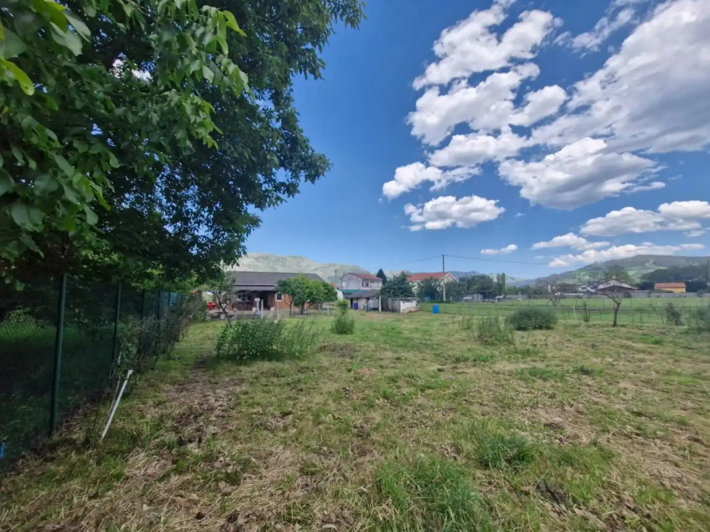 Casa o xalet en venda en Los Corrales de Buelna  amb Calefacció, Jardí privat i Terrassa