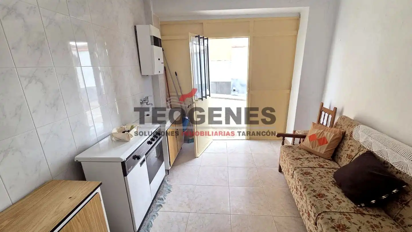 Bedroom of Houses for sale in Villarejo de Fuentes  with Terrace and Furnished