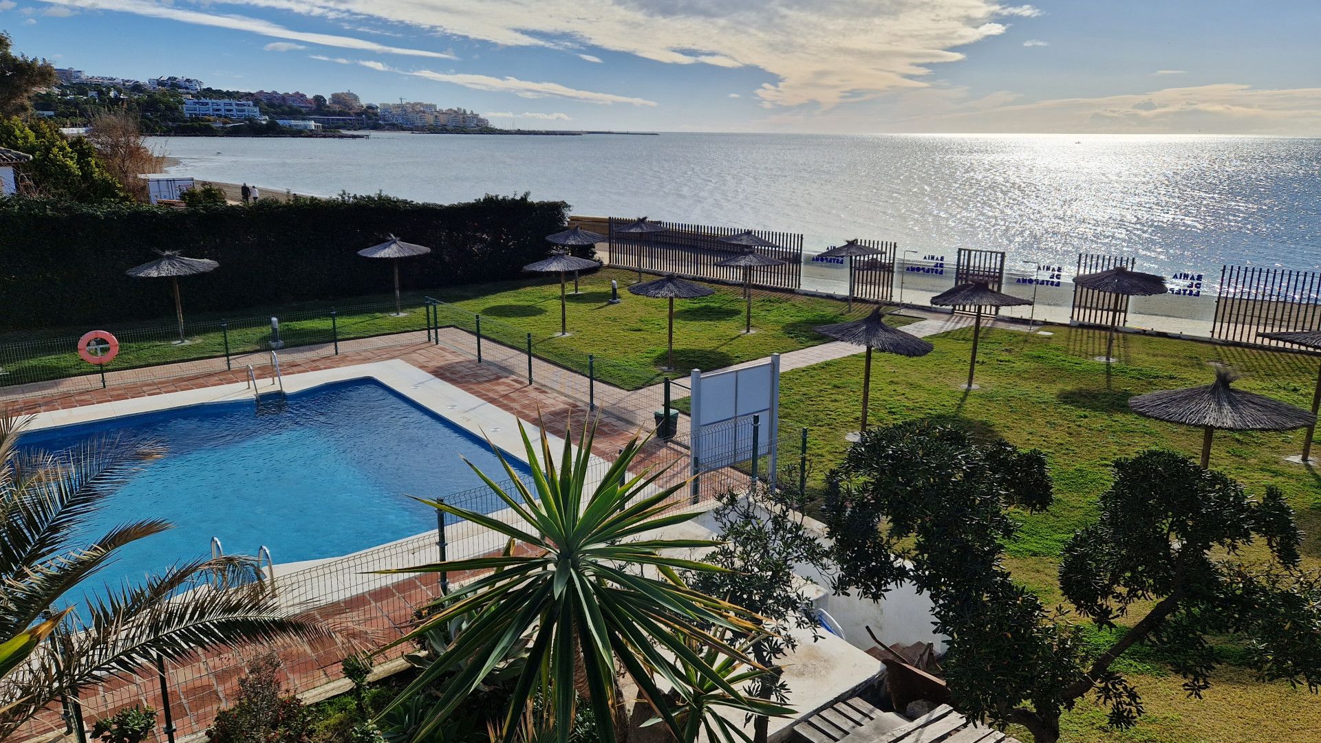 Swimming pool of Apartment for sale in Estepona  with Air Conditioner, Terrace and Swimming Pool