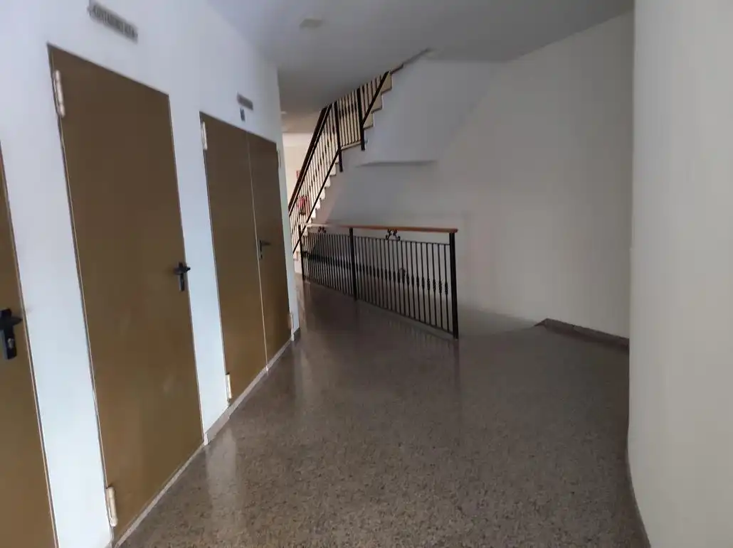 Piso con ascensor en venta en Calle Guadix, imagen 5
