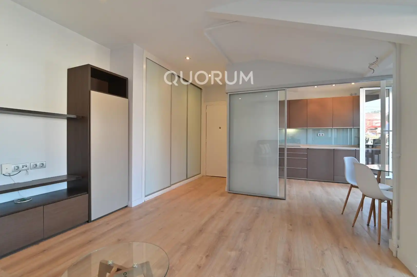 Wohnzimmer von Wohnung zur Miete in Bilbao  mit Klimaanlage, Heizung und Terrasse