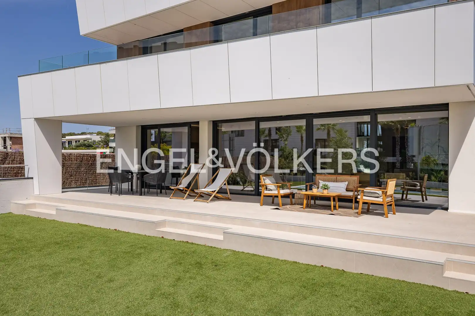Terraza de Casa o chalet en venta en Sitges con Aire acondicionado, Calefacción y Jardín privado