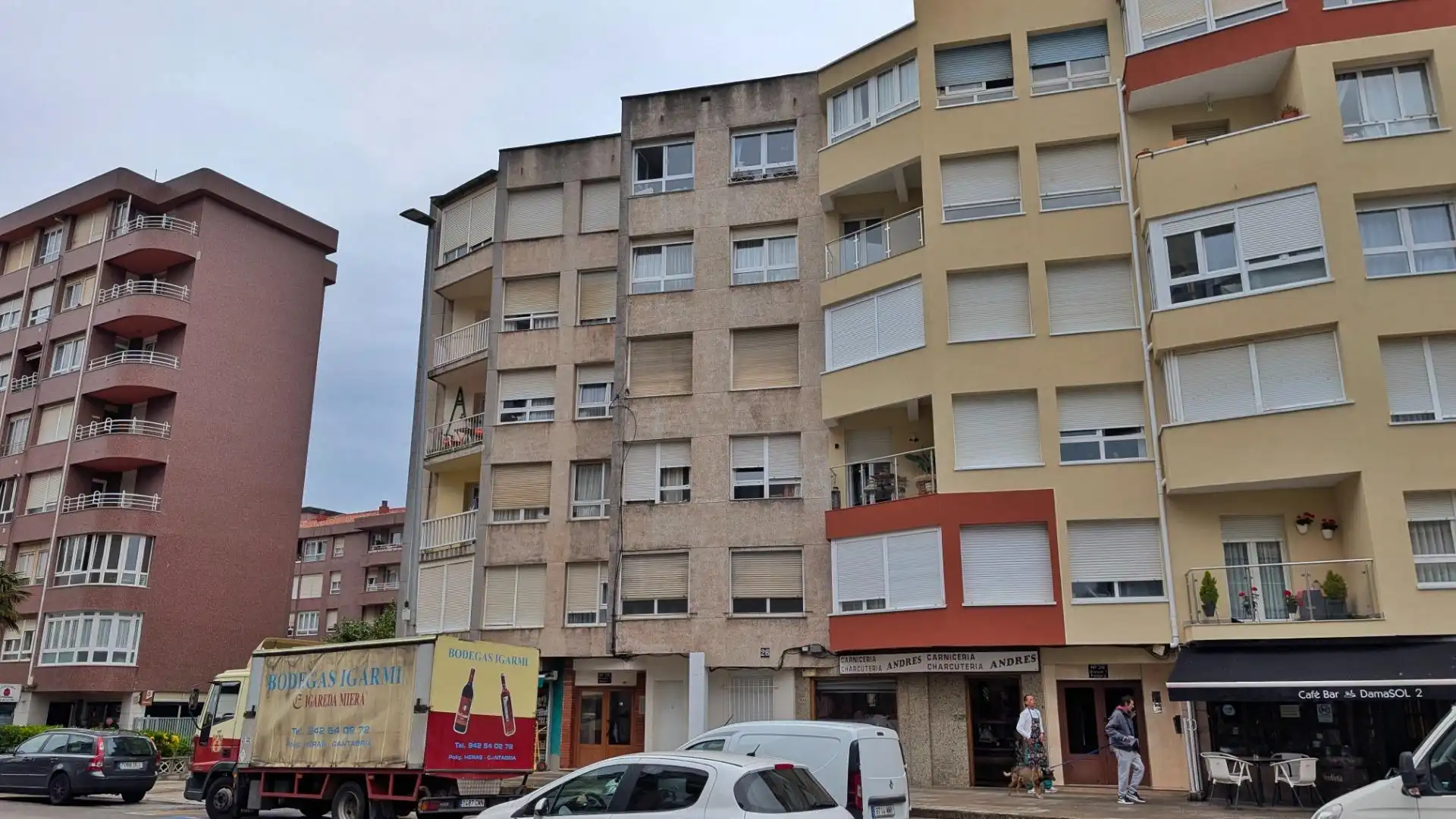 Vista exterior de Pis en venda en Santander amb Calefacció