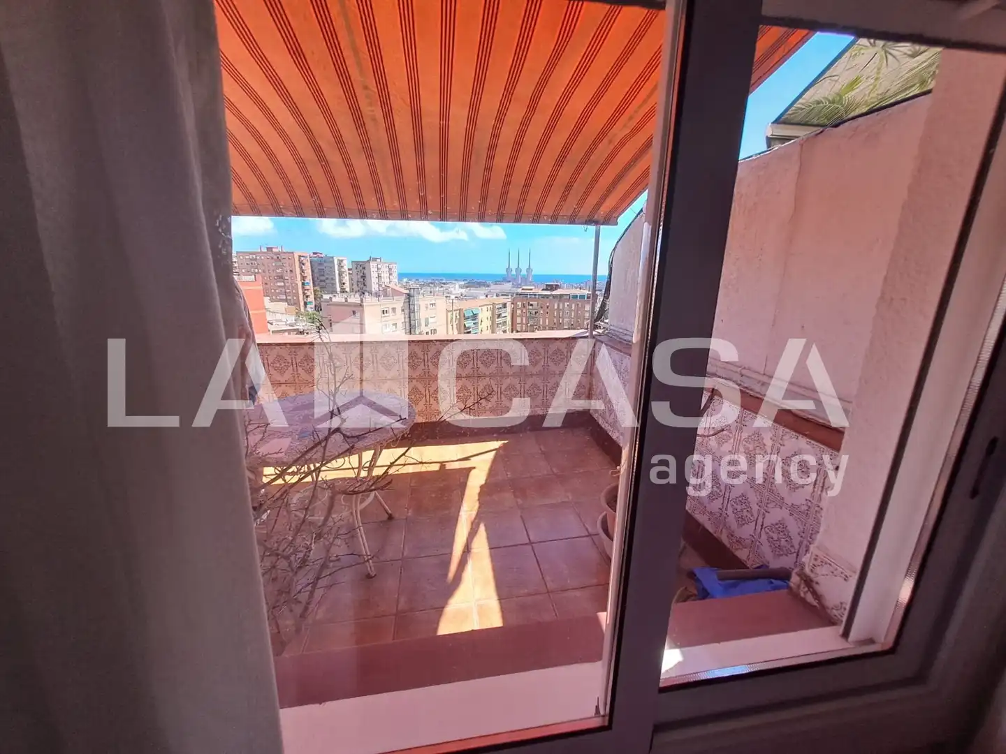 Terraza de Ático en venta en Santa Coloma de Gramenet con Terraza