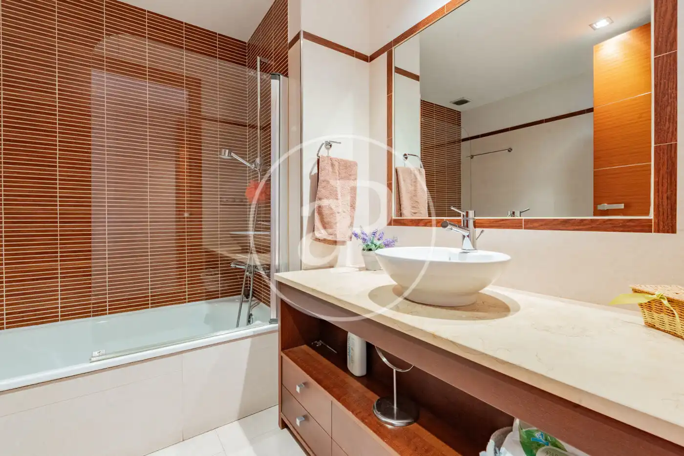 Piso con terraza en venta en C. de Buitrago del Lozoya, imagen 28