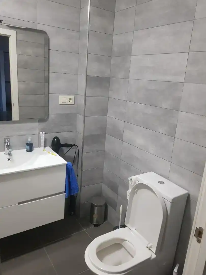 Bany de Pis en venda en Vimianzo amb Jardí privat, Parquet i Moblat