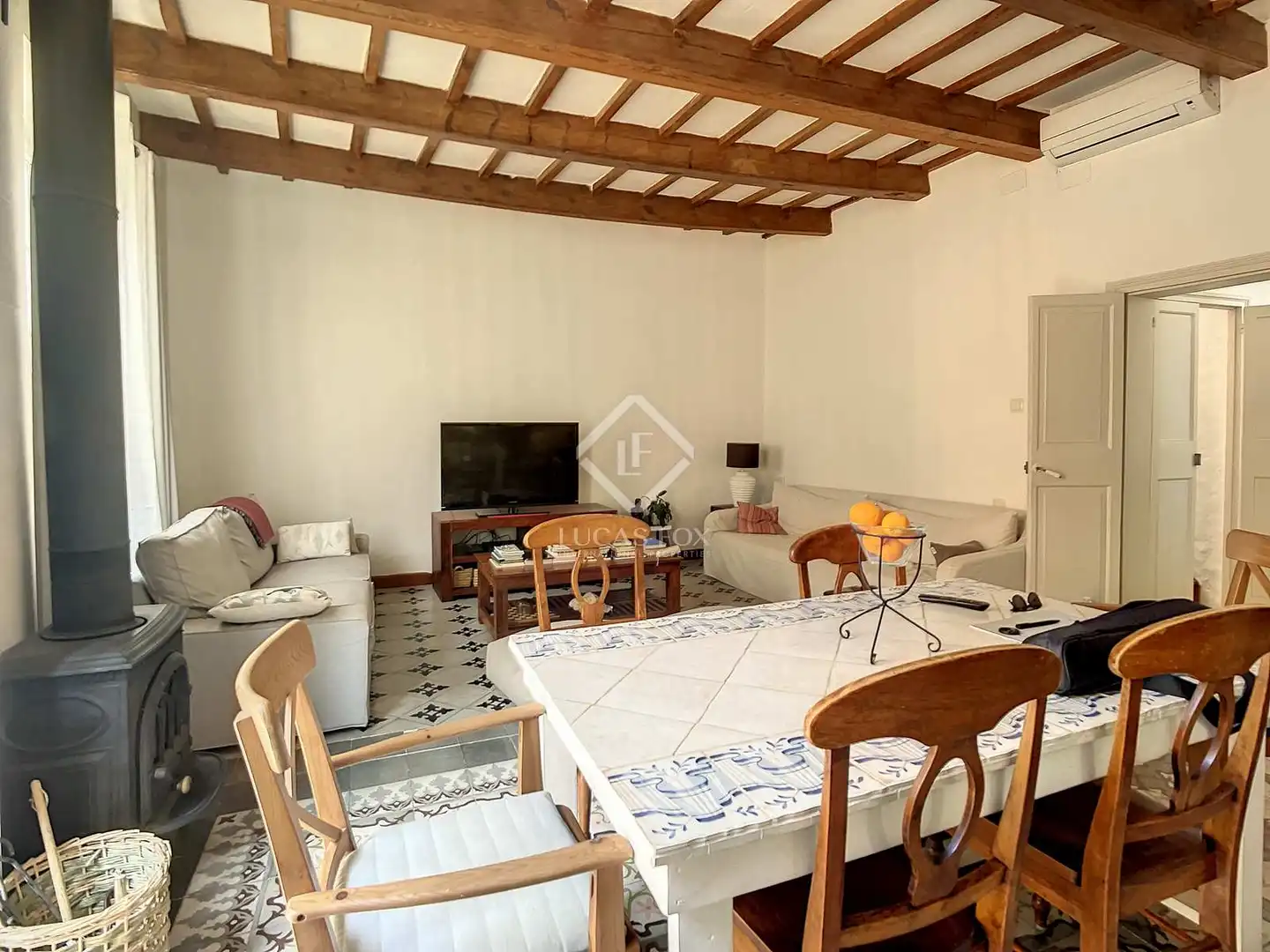 Living room of Houses for sale in Maó - Mahón  with Air Conditioner, Heating and Parquet flooring