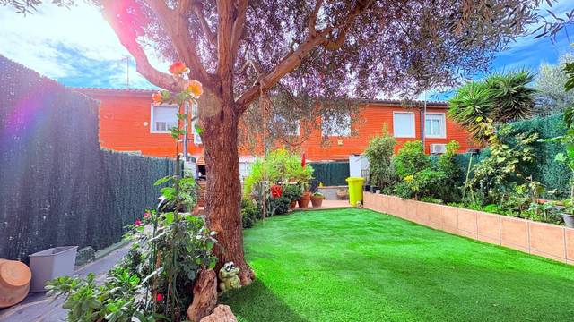 Casa-chalet en Venta en Can Casablanques