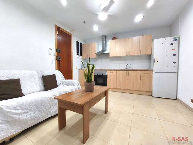 Piso en Venta en Carrer de la Concòrdia, 52 en El Poble Sec - Parc de Montjuïc