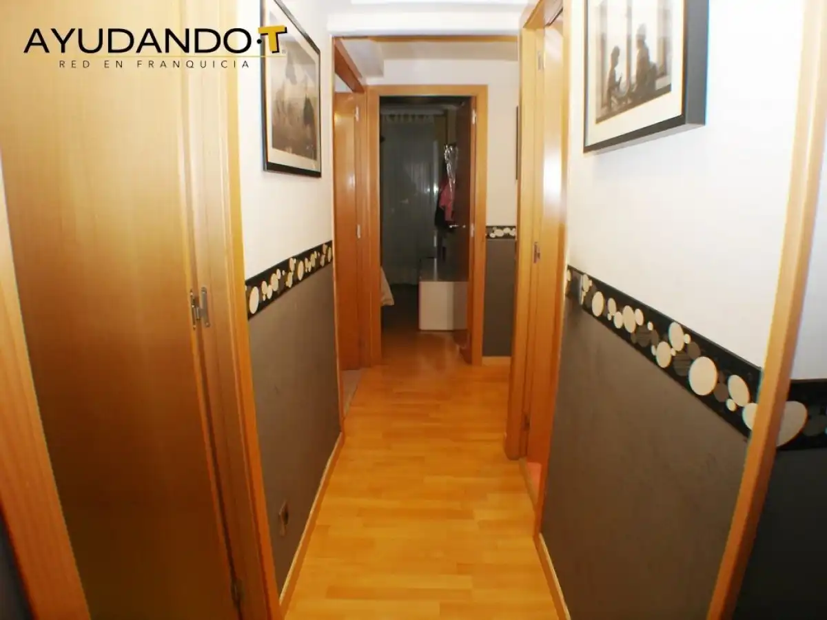 Wohnung zum Verkauf in Valdemoro mit Klimaanlage, Heizung und Terrasse