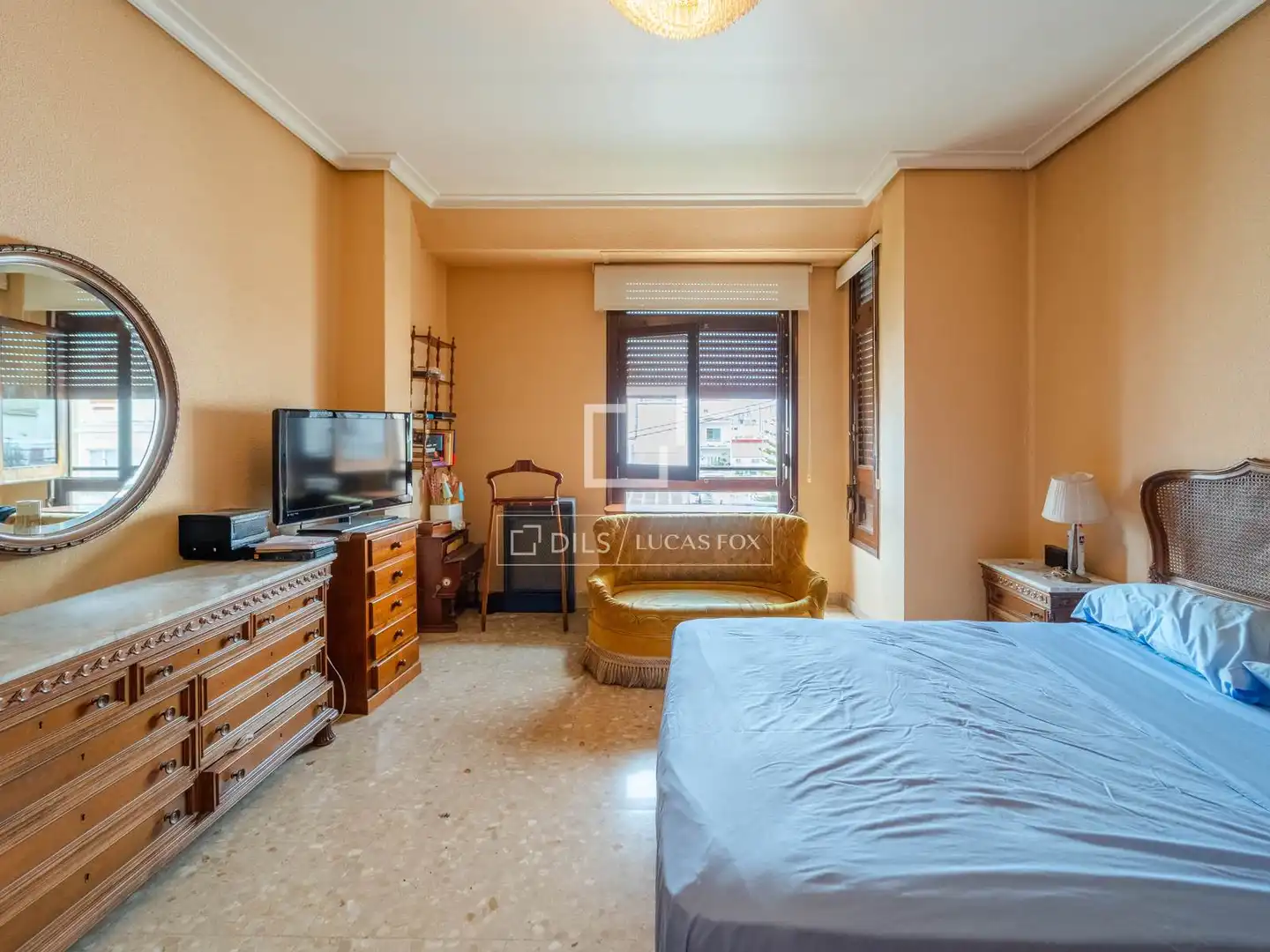 Vista exterior de Piso en venta en Valencia con Calefacción