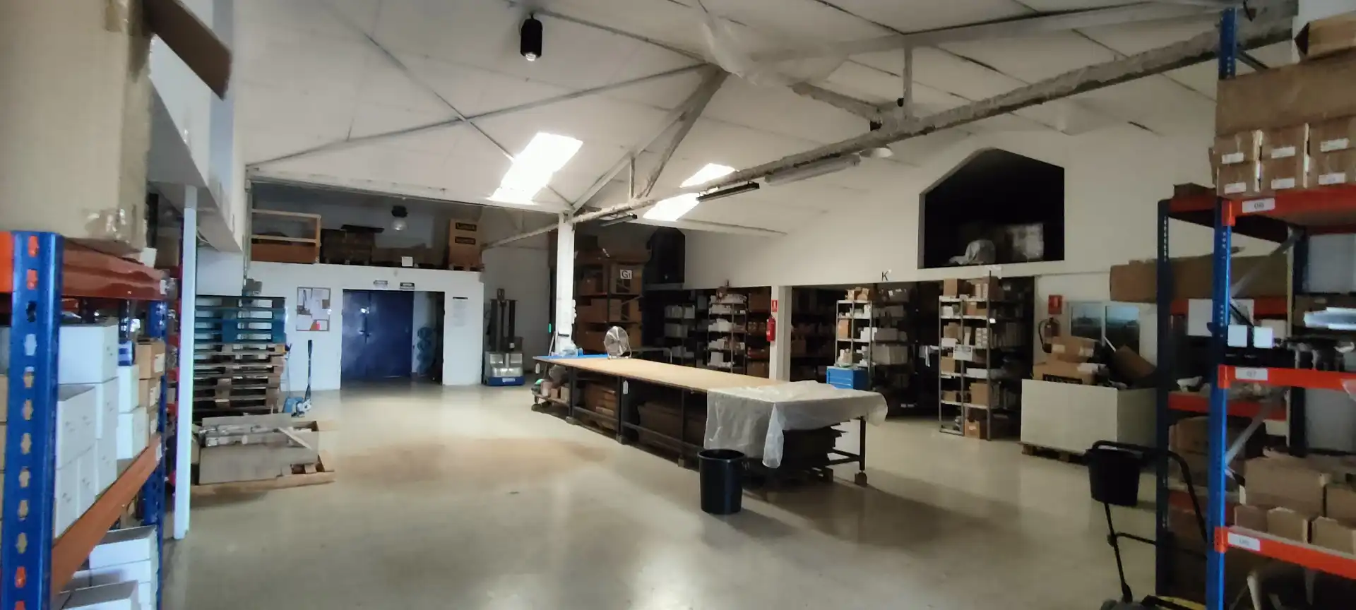 Nave industrial en venta en Cabrera de Mar con Calefacción y Alarma