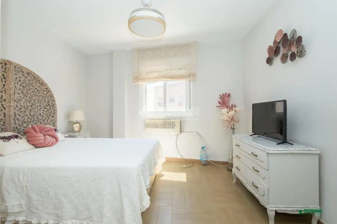 Habitación de Piso en venta en Almería con Terraza