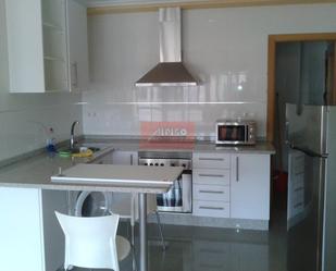 Cuina de Apartament en venda en Ourense Capital  amb Calefacció i Moblat