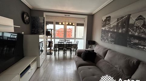 Foto 3 de Piso en venta en Iralabarri, Bilbao