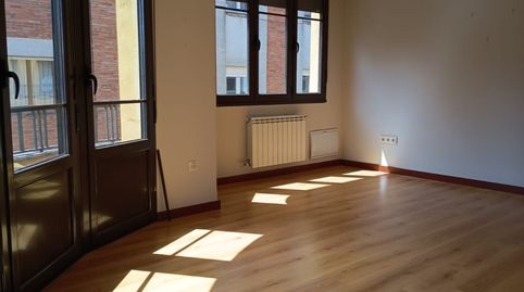 Foto 4 de Pis de lloguer a Cl Casimiro Velasco, Barrio del Centro, Gijón