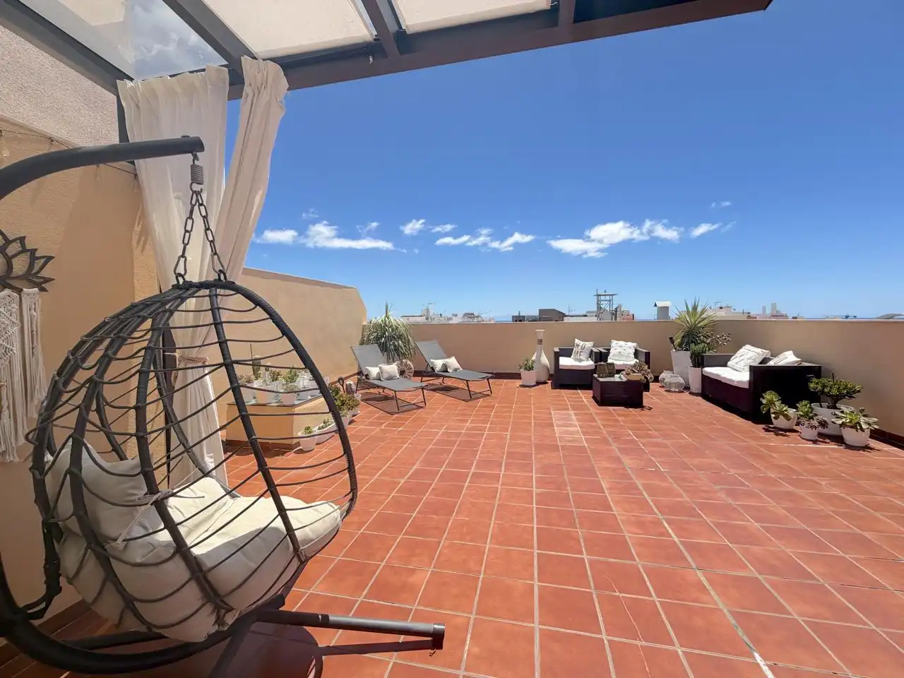 Terrace of Attic for sale in Santa Cruz de Tenerife  with Terrace, Storage room and Furnished