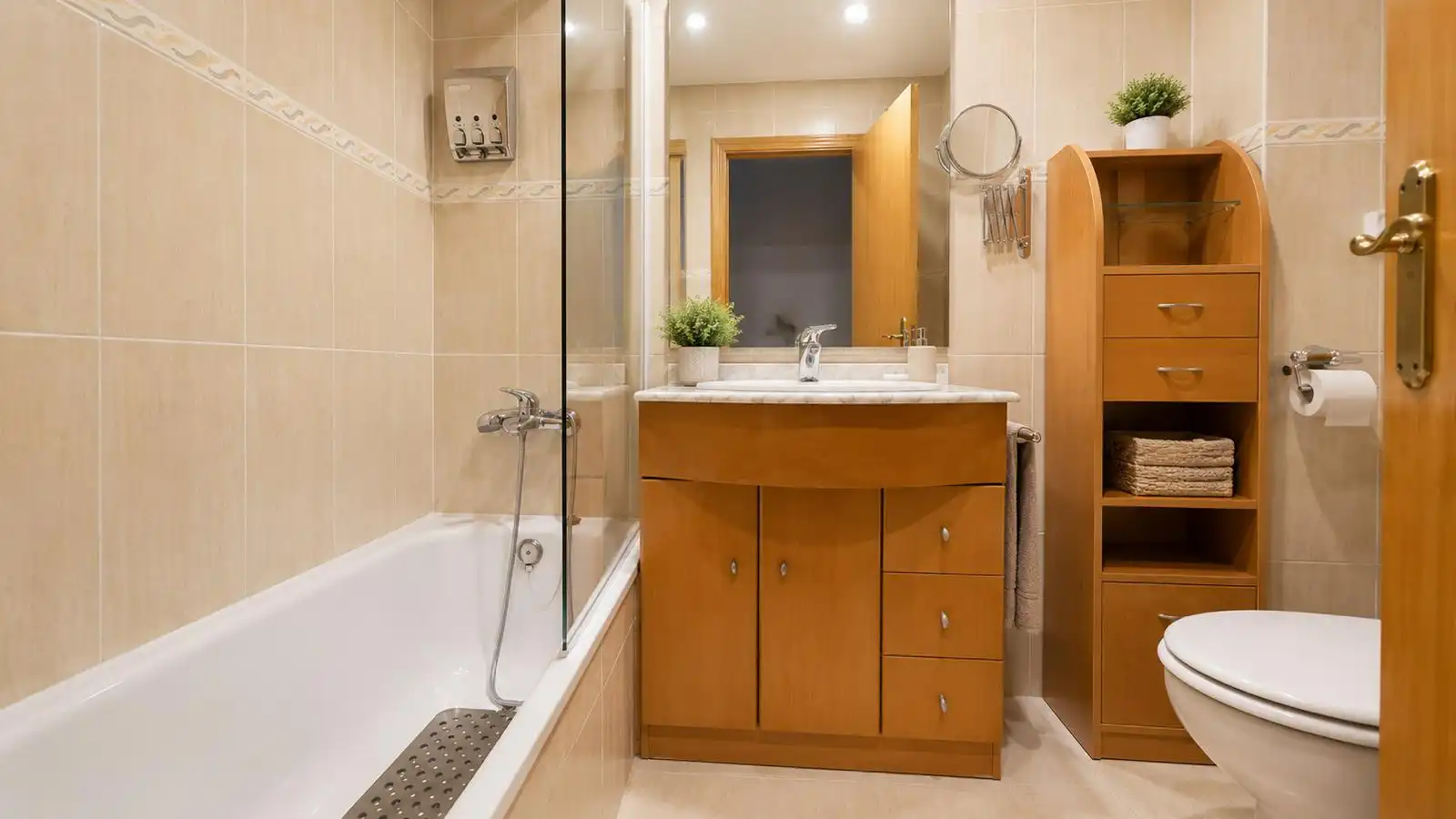 Bathroom of Attic for sale in Ripollet  with Air Conditioner, Heating and Terrace