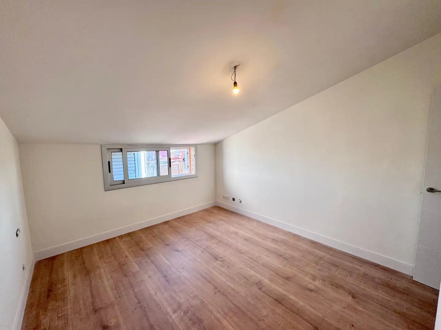 Piso con terraza en venta en Carrer de Tetuan, imagen 16