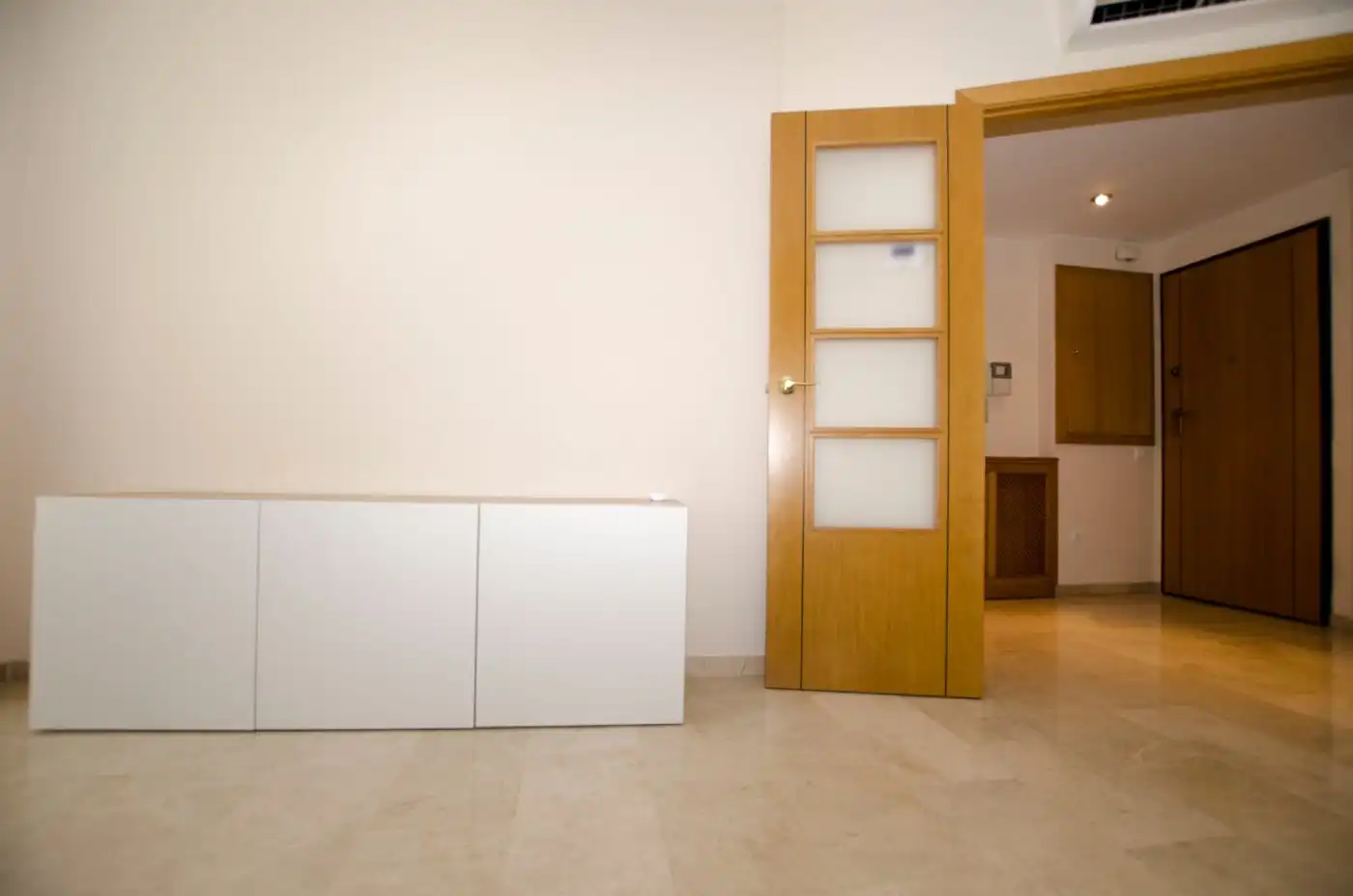 Piso de alquiler en Valencia con Aire acondicionado, Calefacción y Jardín privado