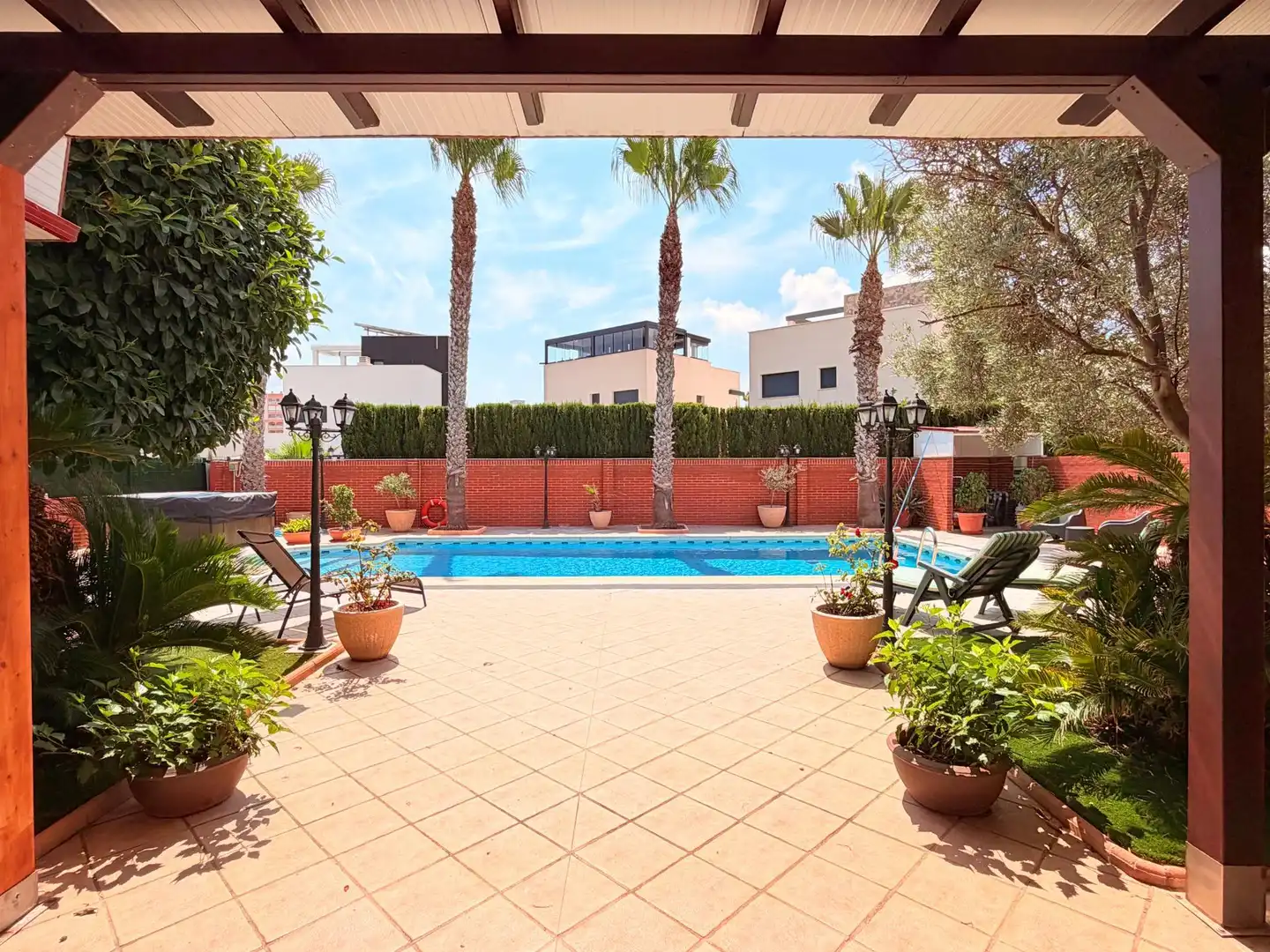 Swimming pool of Houses for sale in Cartagena  with Air Conditioner, Heating and Private garden